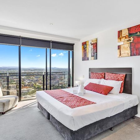 Holiday Holiday Circle On Cavill Apartments Gold Coast Exterior photo