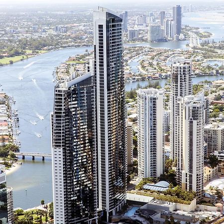 Holiday Holiday Circle On Cavill Apartments Gold Coast Exterior photo