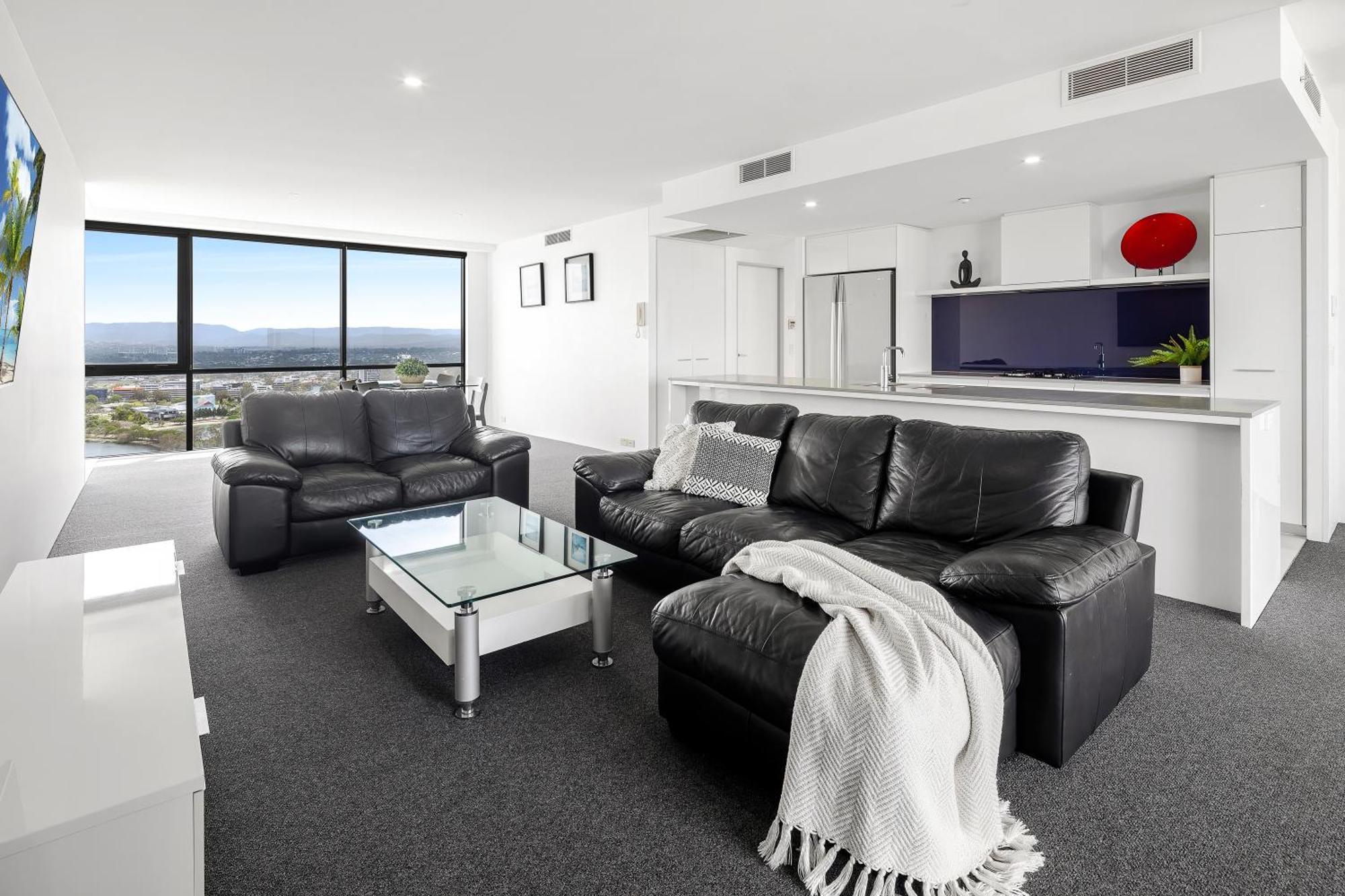 Holiday Holiday Circle On Cavill Apartments Gold Coast Room photo