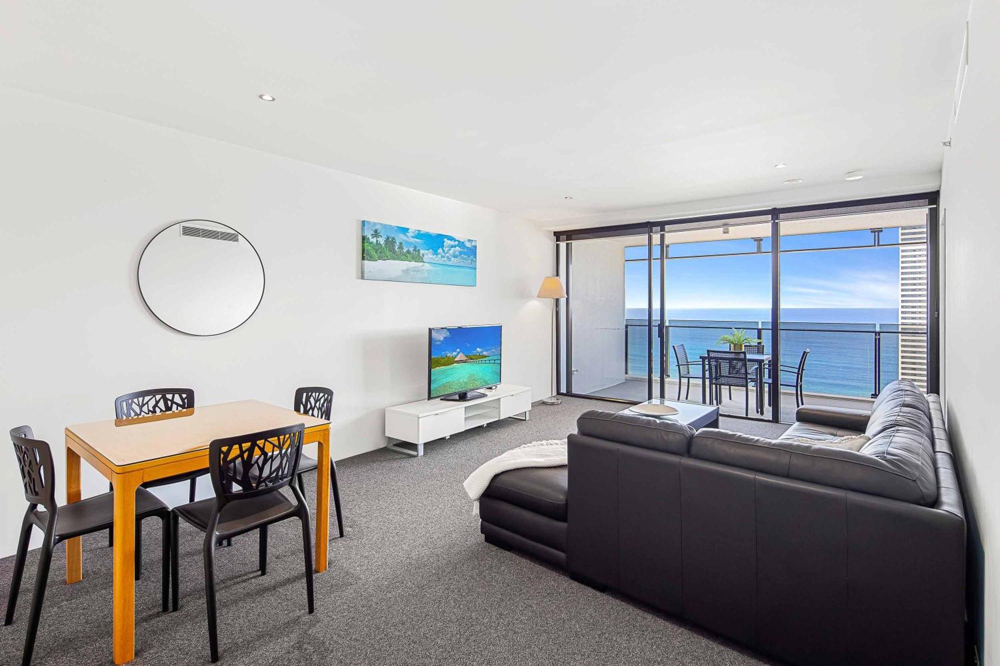 Holiday Holiday Circle On Cavill Apartments Gold Coast Exterior photo
