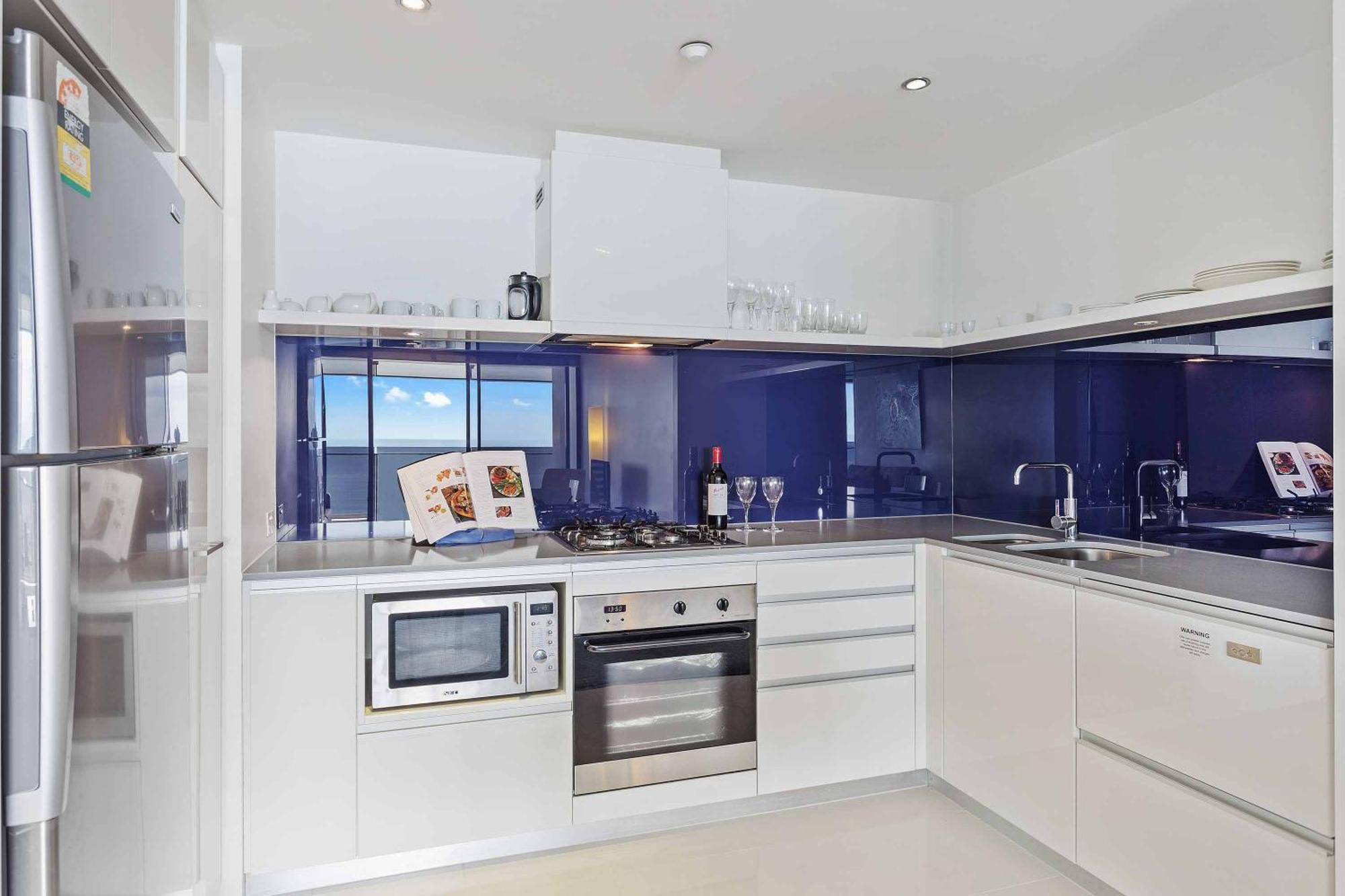 Holiday Holiday Circle On Cavill Apartments Gold Coast Room photo