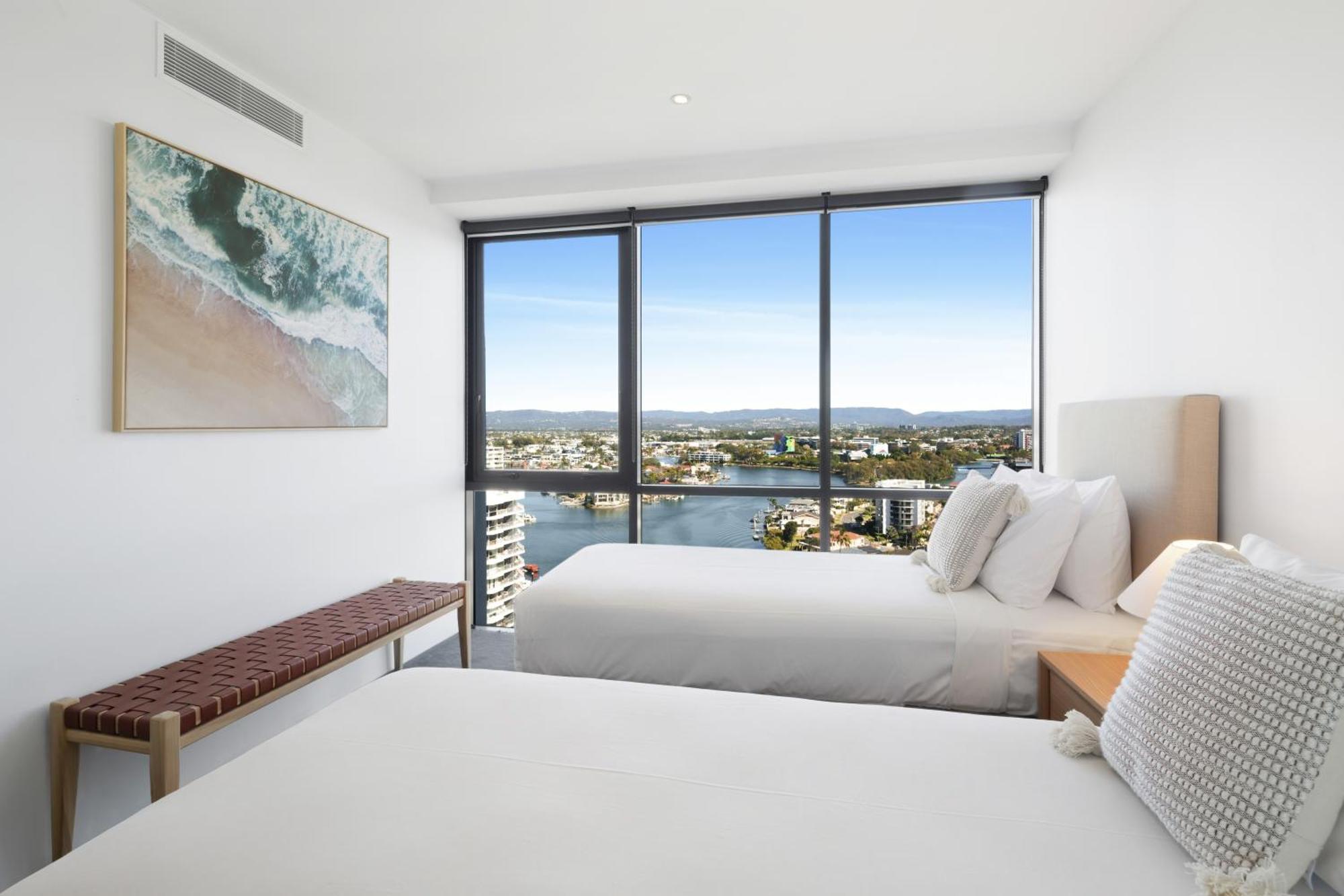 Holiday Holiday Circle On Cavill Apartments Gold Coast Room photo