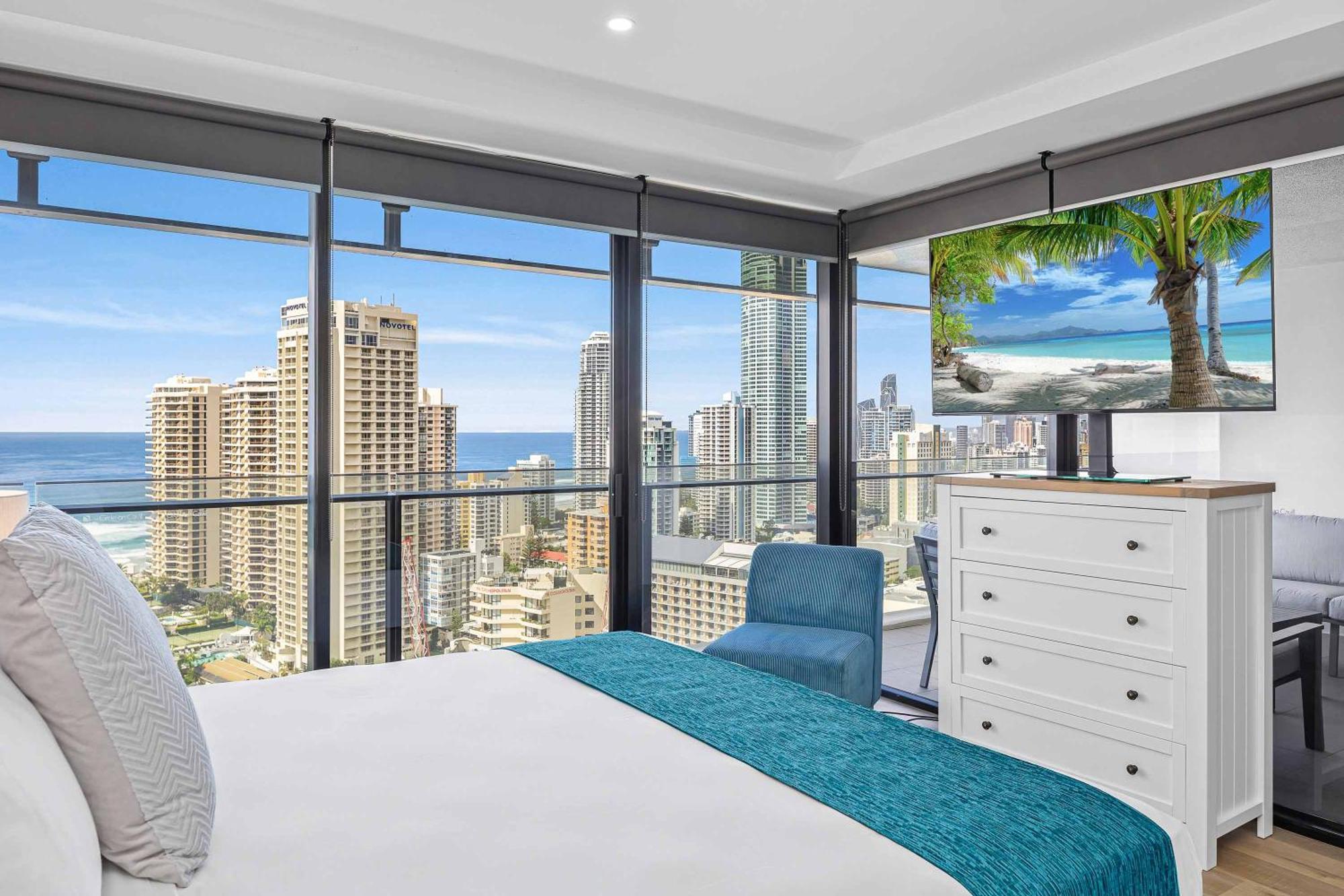 Holiday Holiday Circle On Cavill Apartments Gold Coast Room photo
